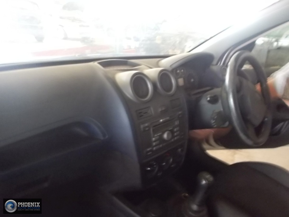 Ford Fiesta 2008 1.6 STRIPPING FOR SPARES AND PARTS