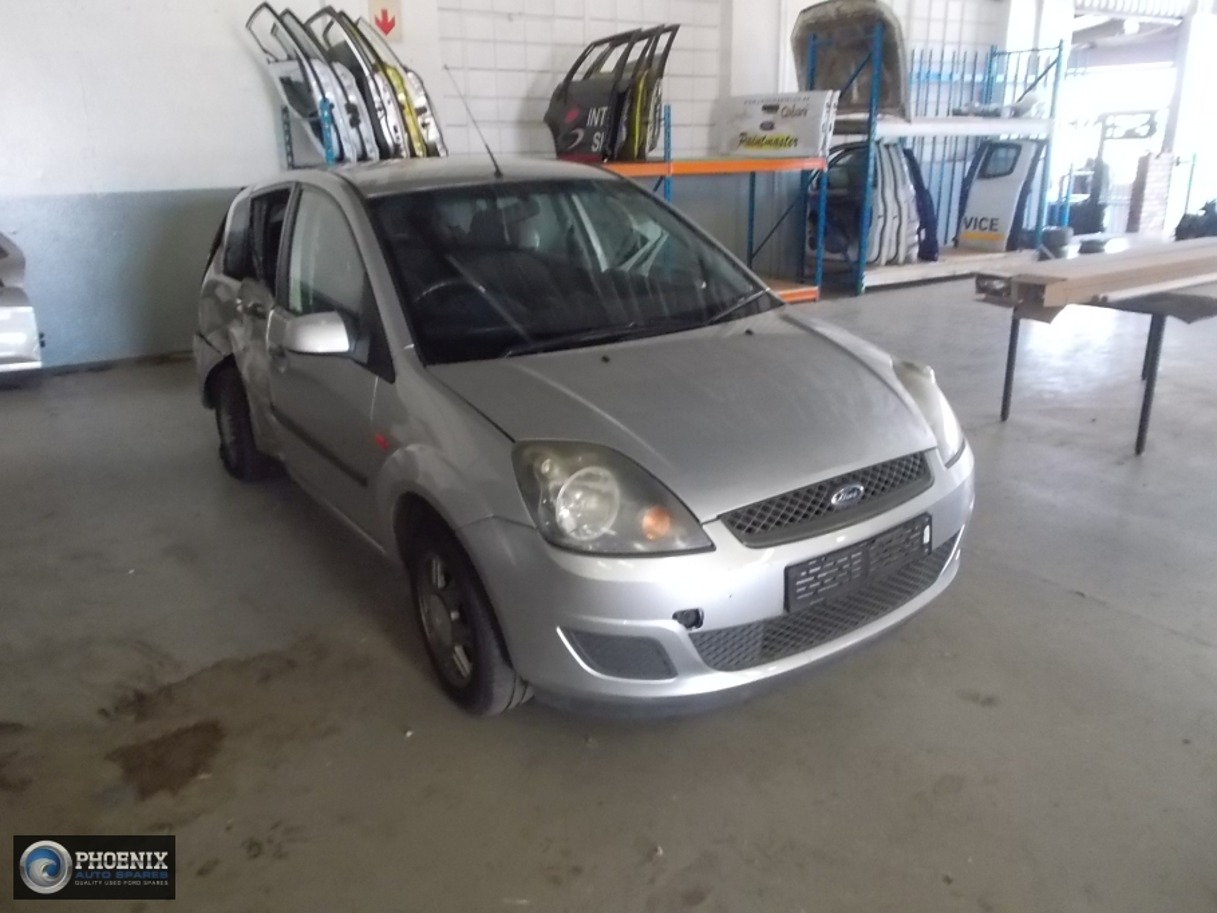 Ford Fiesta 2008 1.6 STRIPPING FOR SPARES AND PARTS