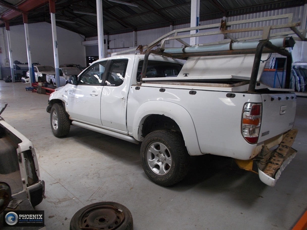 Mazda BT-50 2011 2.5 SLX 4X4 STRIPPING FOR SPARES AND PARTS