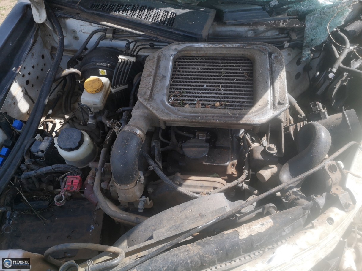 Nissan NP300 Hardbody 2.5D  