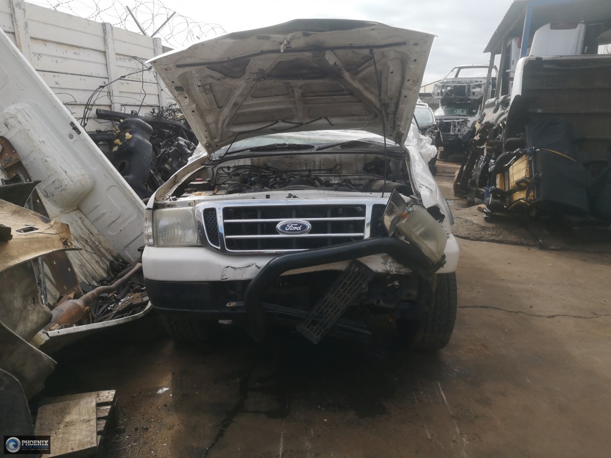 Ford Ranger T4 2.5 EXT CAB 