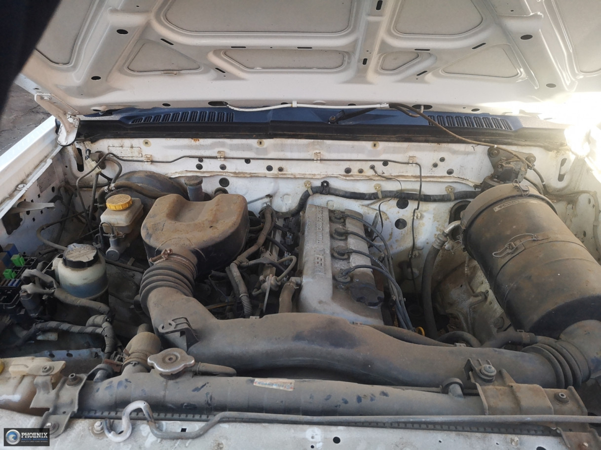 Nissan NP300 D/Cab 2.4