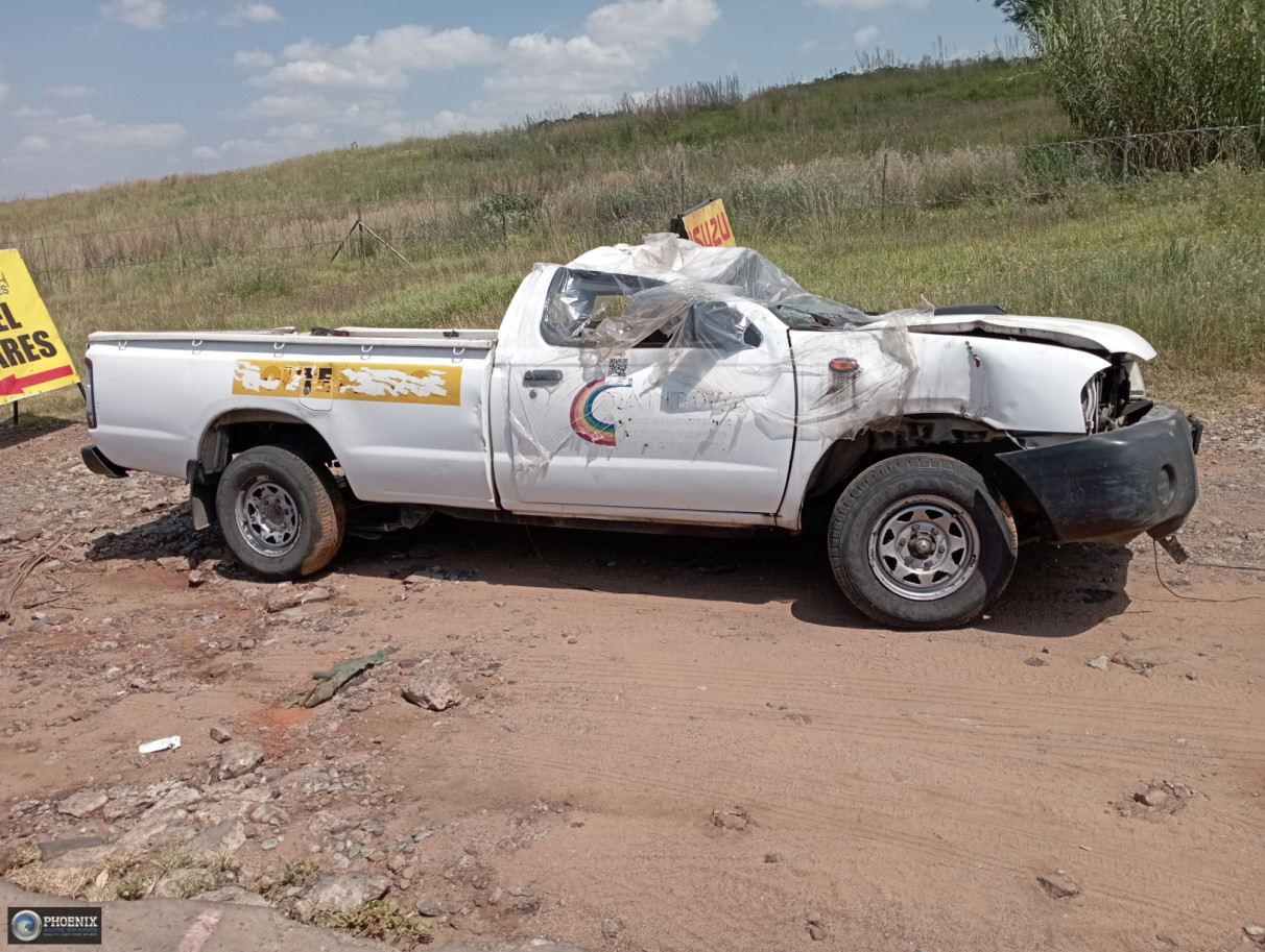 Nissan H/Body NP300 2.5TDi 