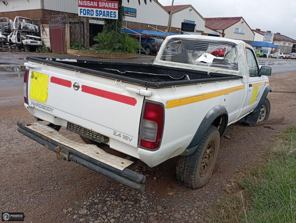 Nissan NP300 2.4 16v