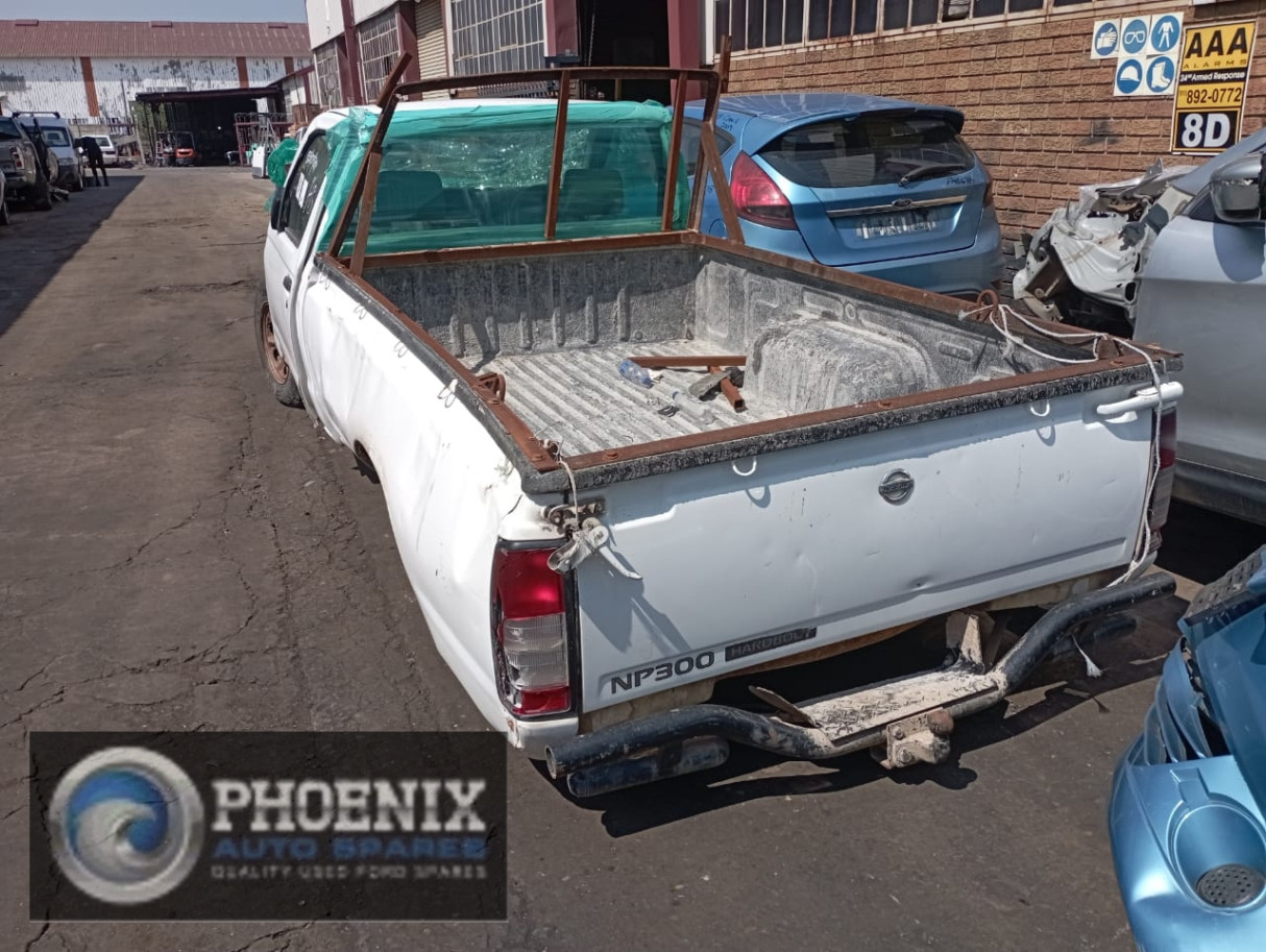 Nissan  Hardbody Np300 