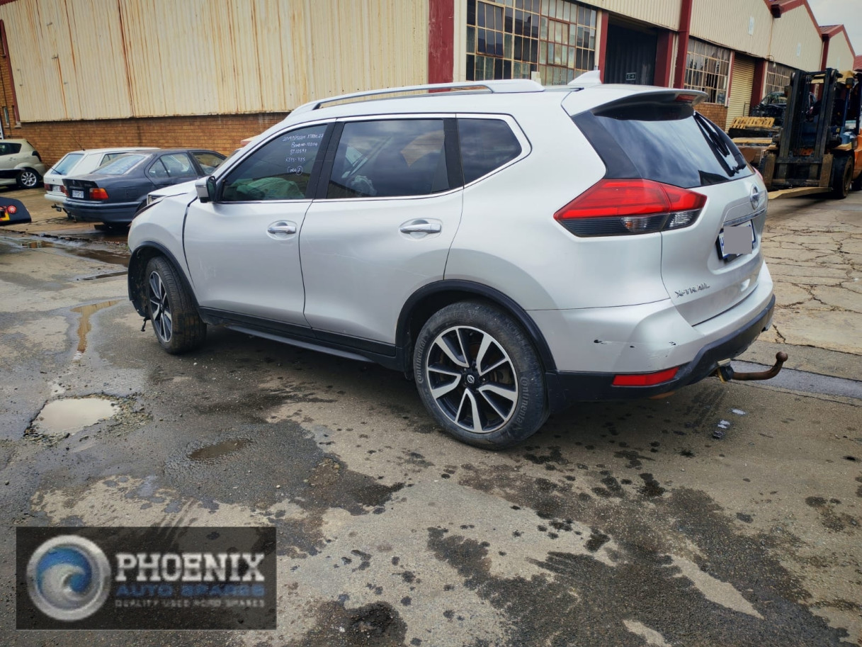 Nissan  x-trail 