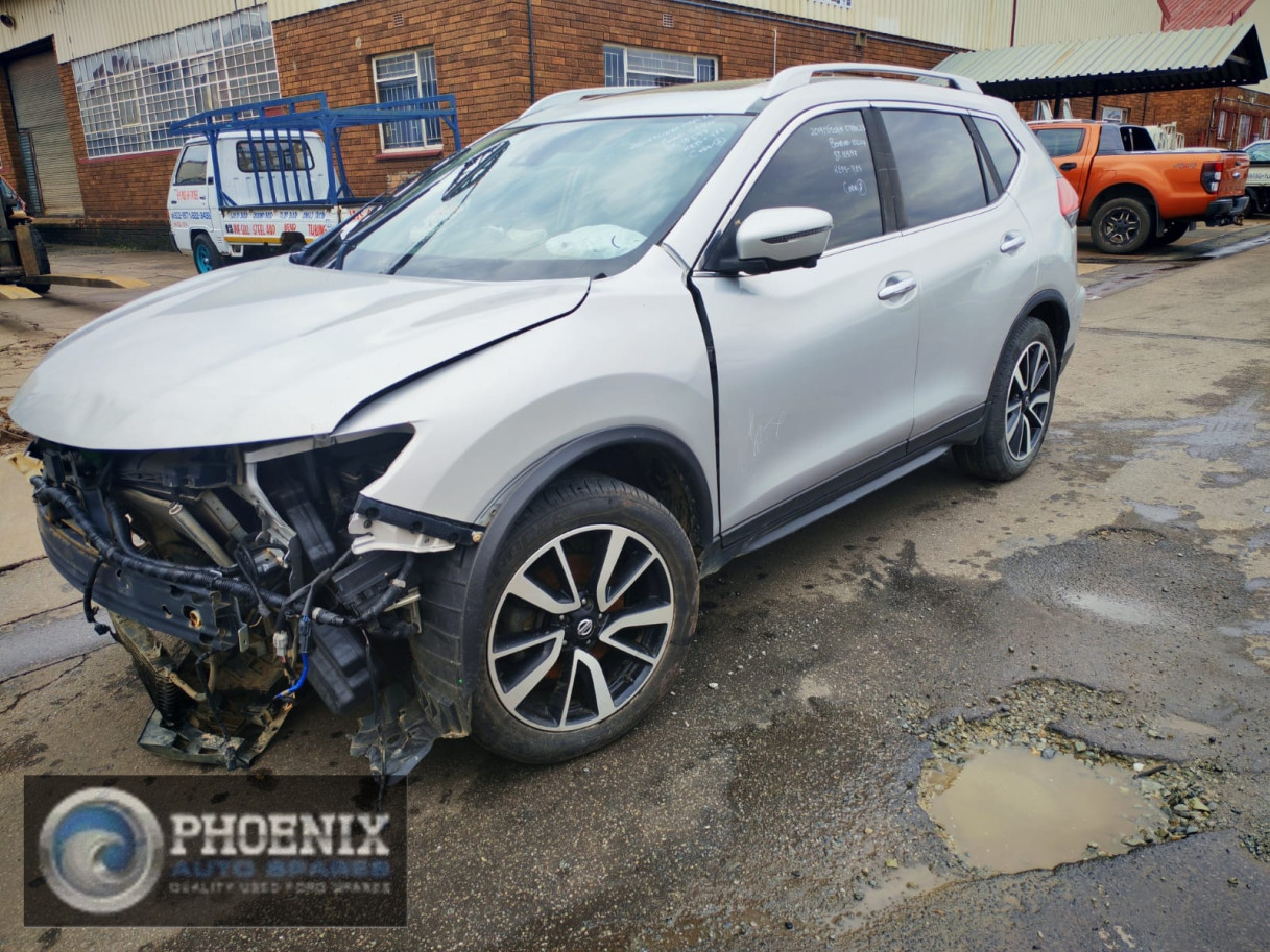 Nissan  x-trail 
